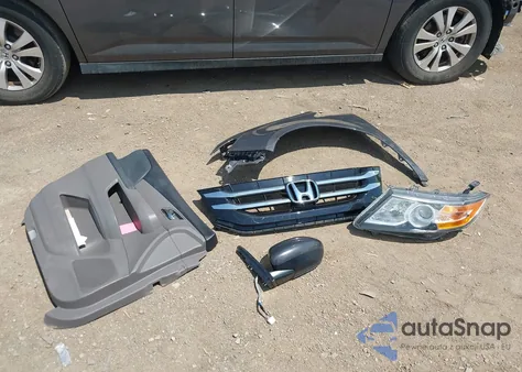 2014 Honda Odyssey Ex-L from USA, damaged, VIN 5FNRL5H64EB089875